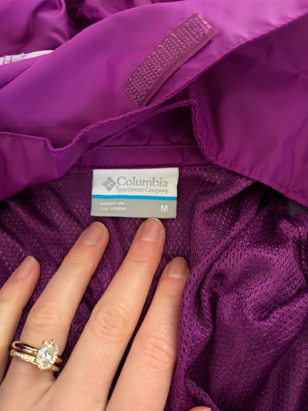 Columbia Raincoat - Picture 3 of 3
